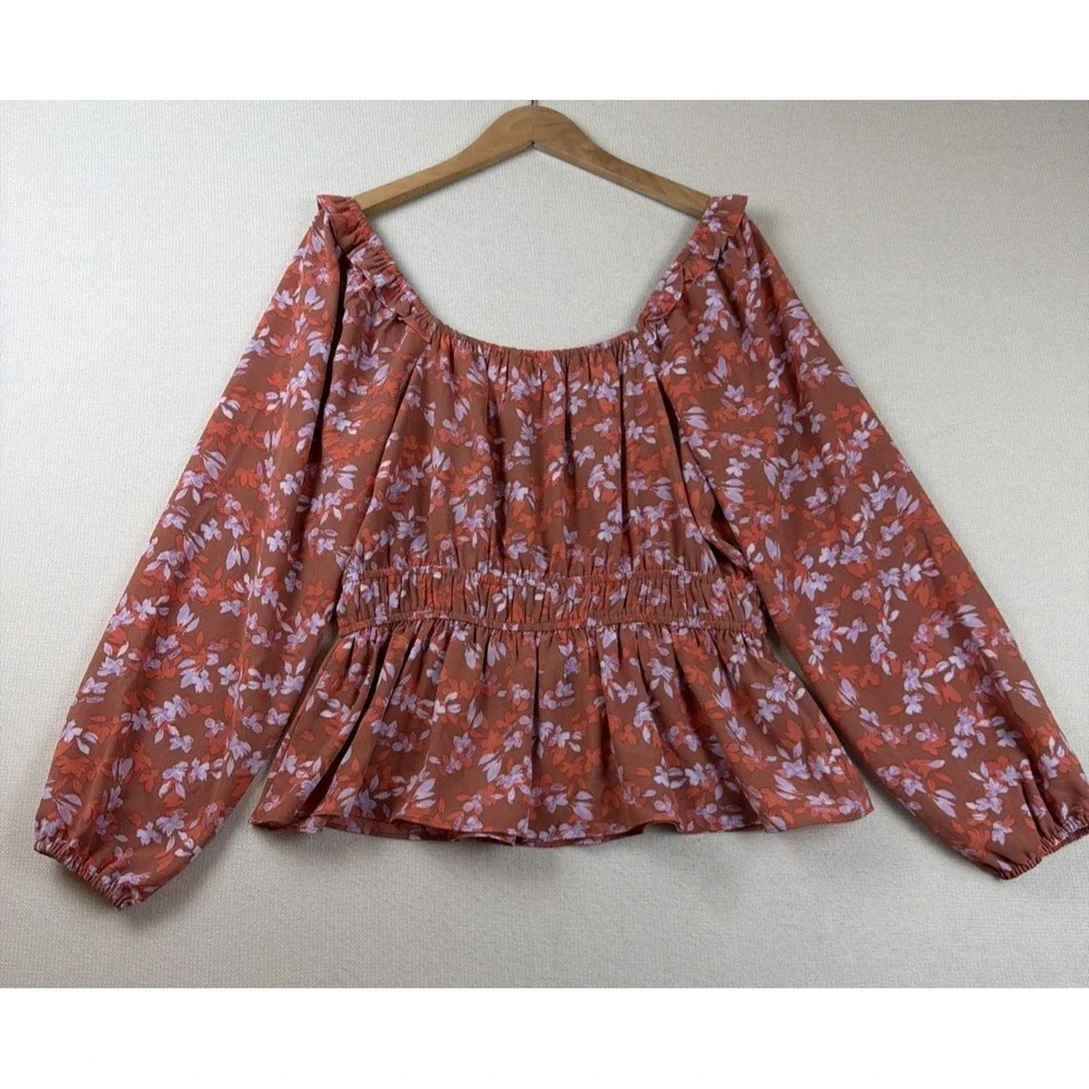 NWT Nine West Women's Peplum Floral‎ Blouse Size L Elastic Cuffs Smocked Waist